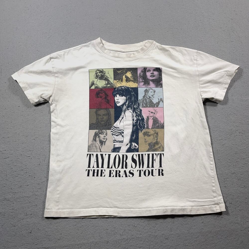 Taylor Swift The Eras Tour‎ T-Shirt 2023 Small White Graphic Concert Tee